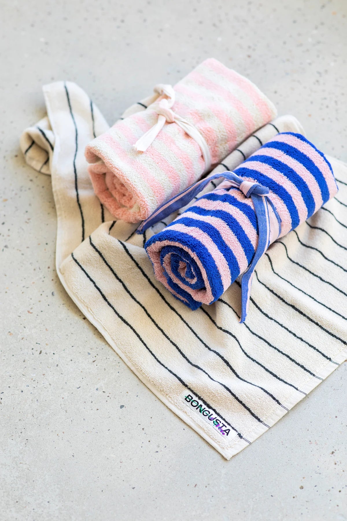 Bongusta guest towel Naram 50x80cm - Cream & Ink
