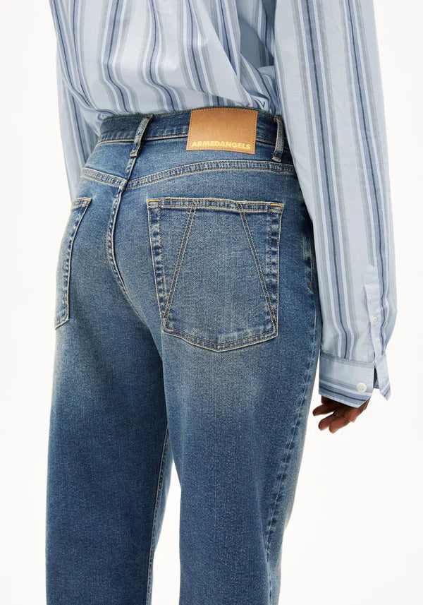 ARMEDANGELS MAIRAA MOM JEANS - CALLISTO