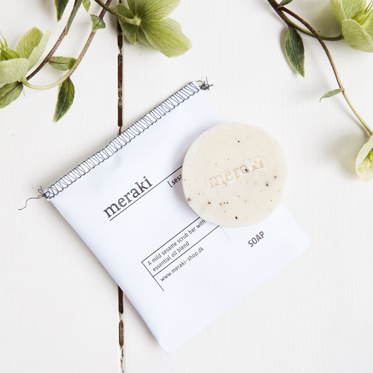 Meraki runde Stückseife Sesame Scrub