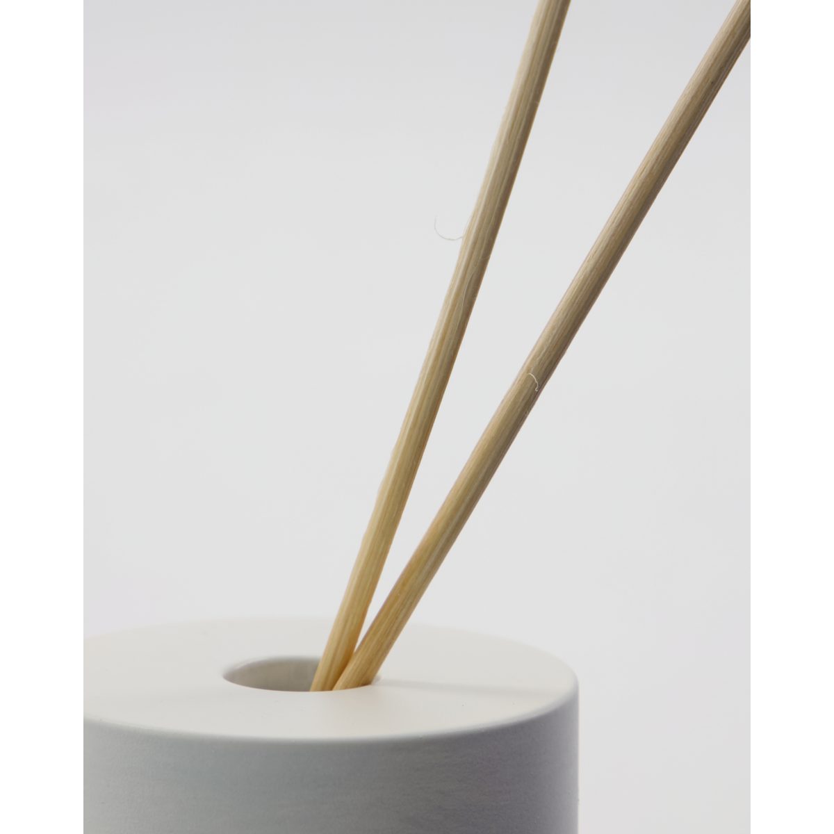 Meraki Diffuser White Garden