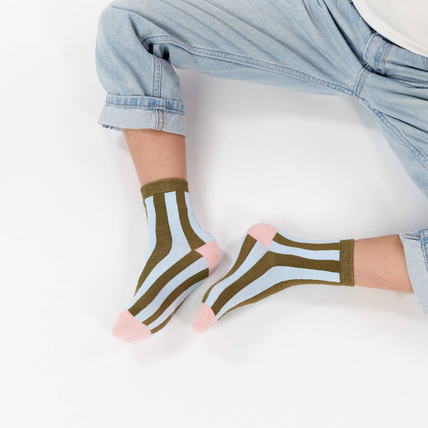 Gestreifte Mädchensocken - Frieden