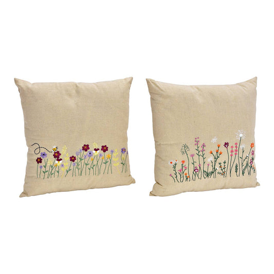 Kissen mit Blumenstickerei aus Leinen