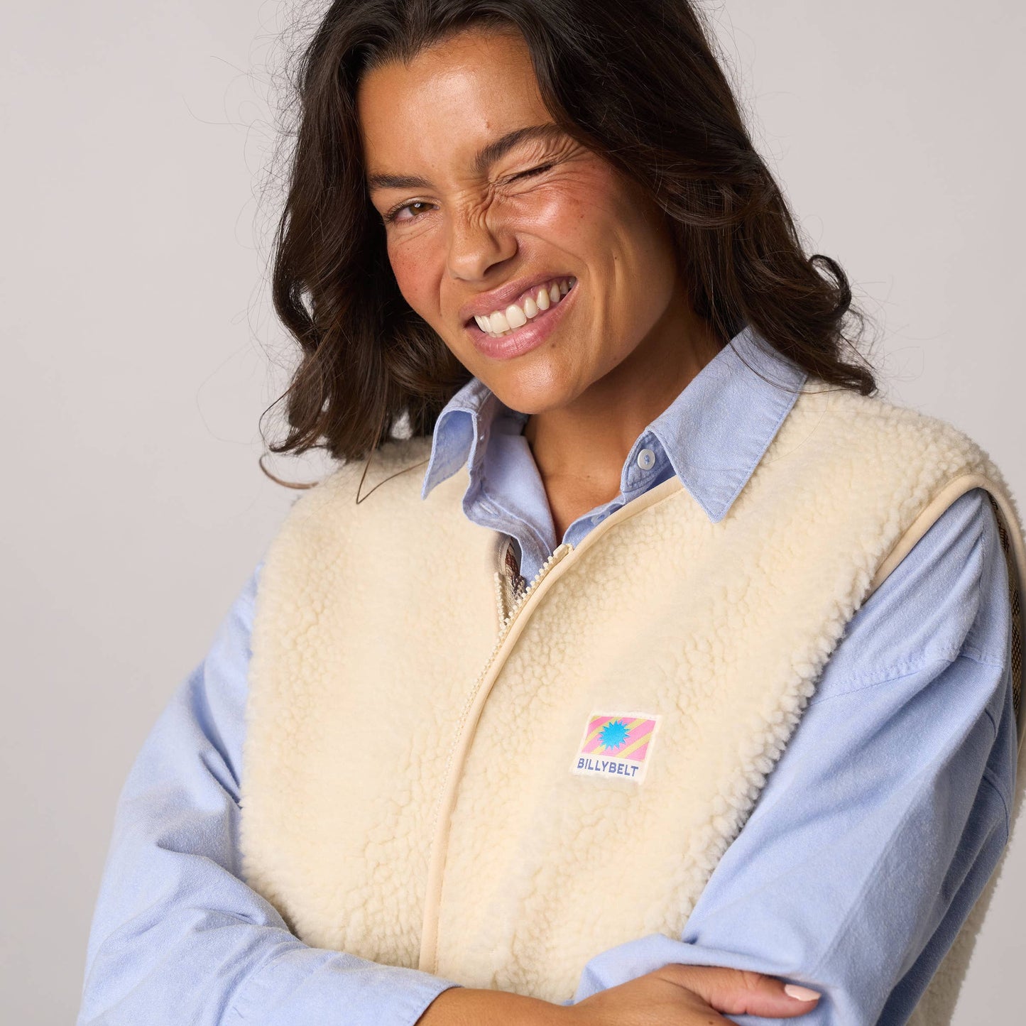 Ärmellose Damen-Sherpa-Jacke mit Reißverschluss - Elfenbein