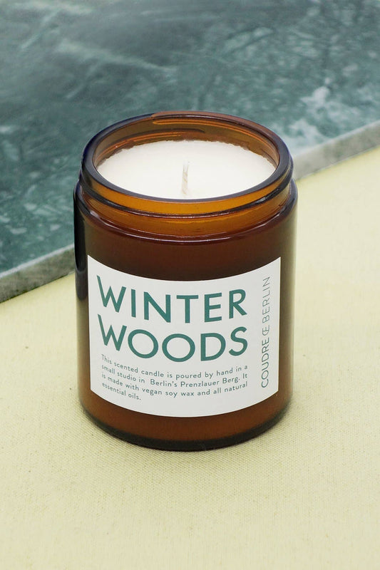 WINTER WOODS / ESSENTIALS Duftkerze