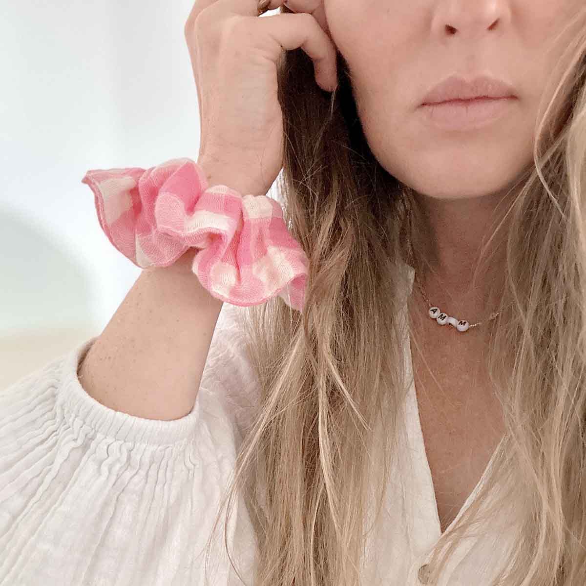 Rose in April - VICHY Scrunchie